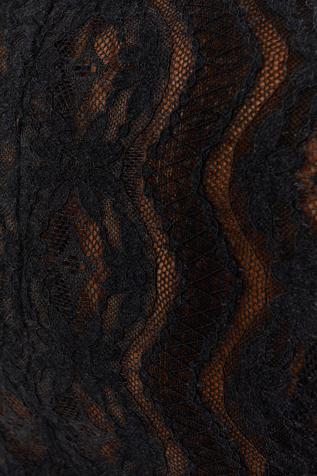 Chandail noir en dentelle texturée | Gina