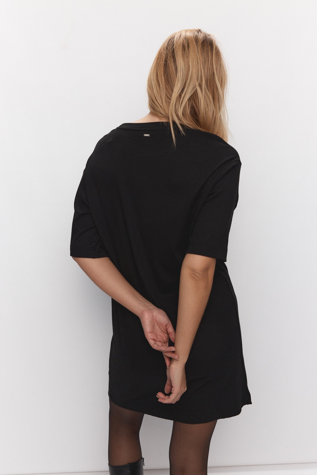 Loose black t-shirt dress | Kara