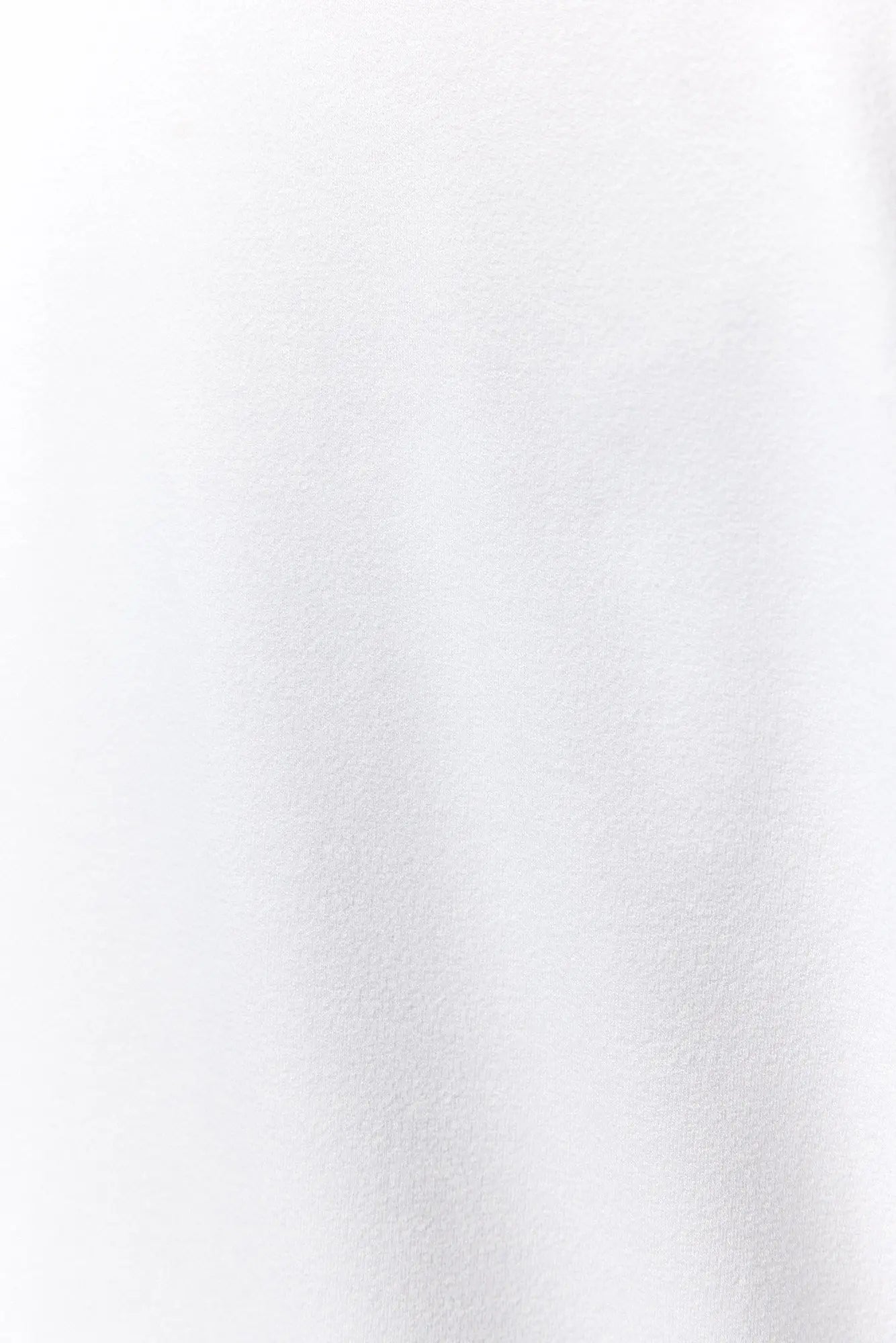 T-shirt blanc encolure en V | Noemie JOELLE Collection
