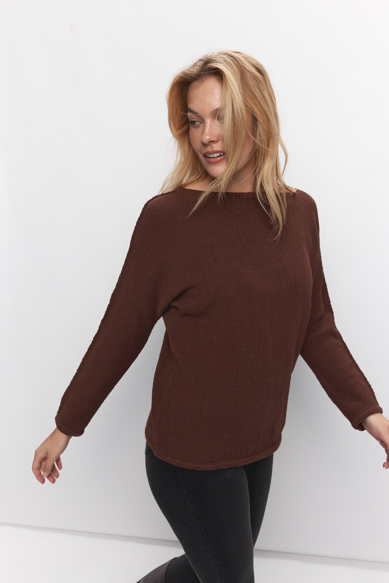 Brown long sleeve sweater | Grohl