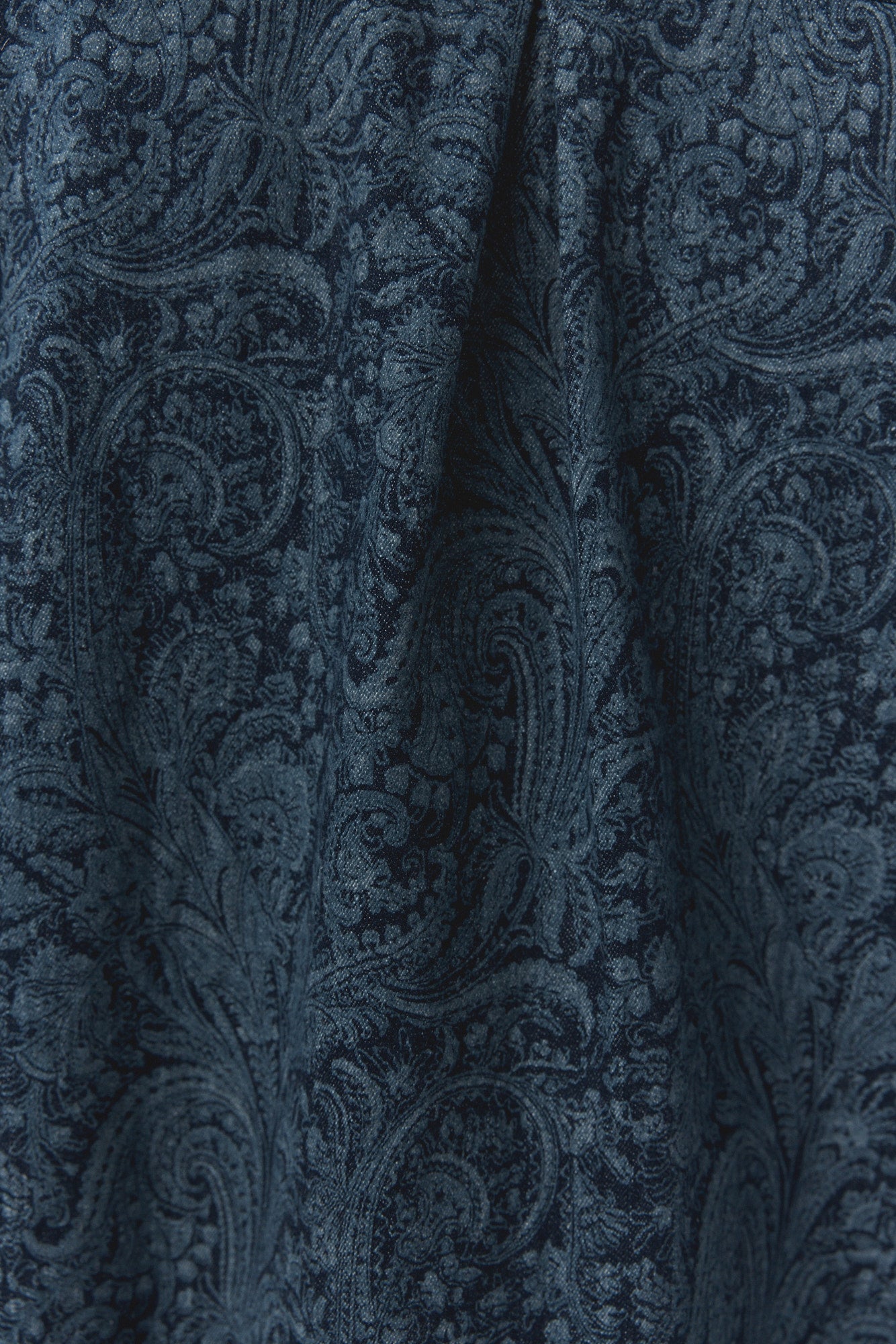 Black paisley pattern denim shirt | Valentine