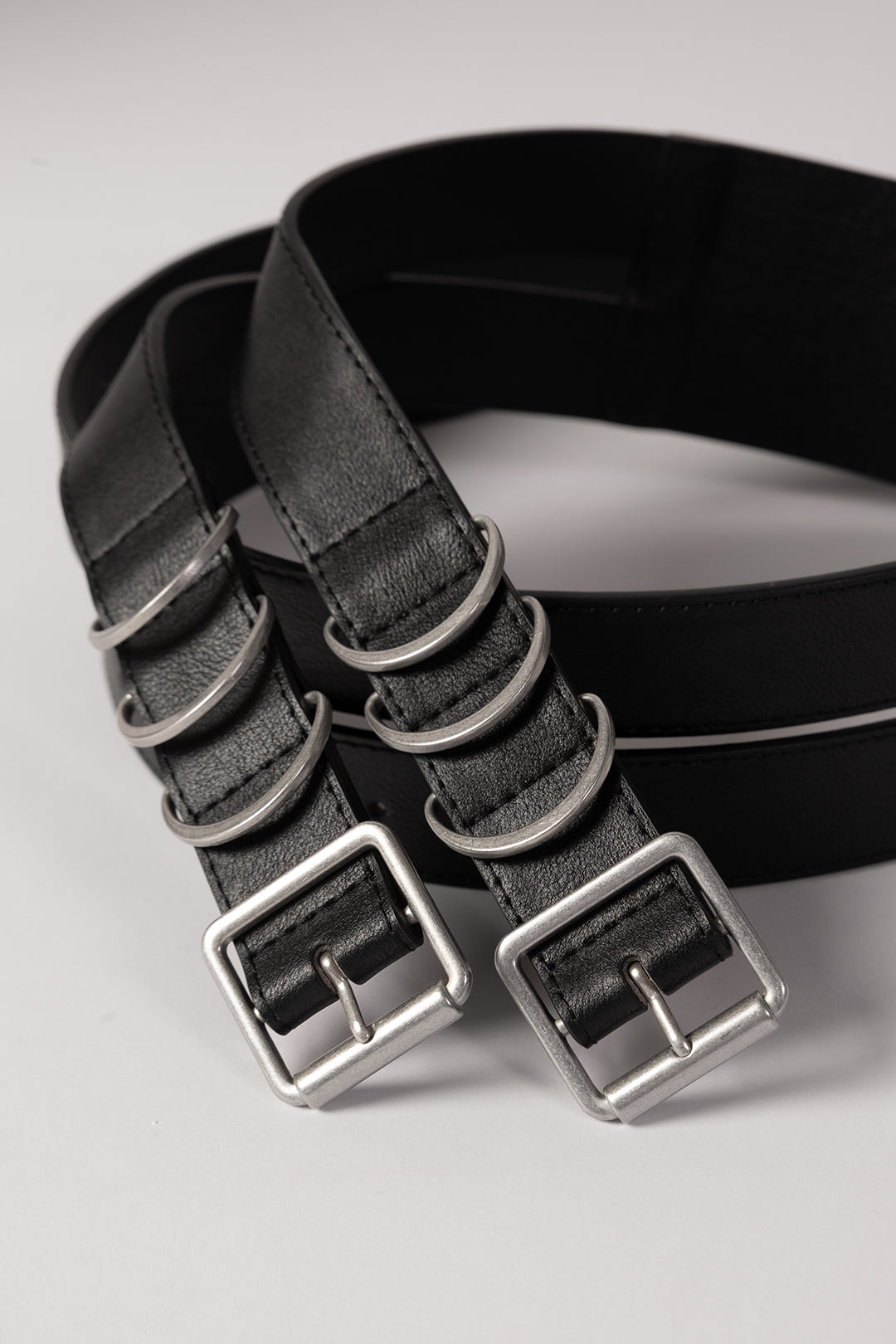 Double black belt with brushed silver buckle | Rafele