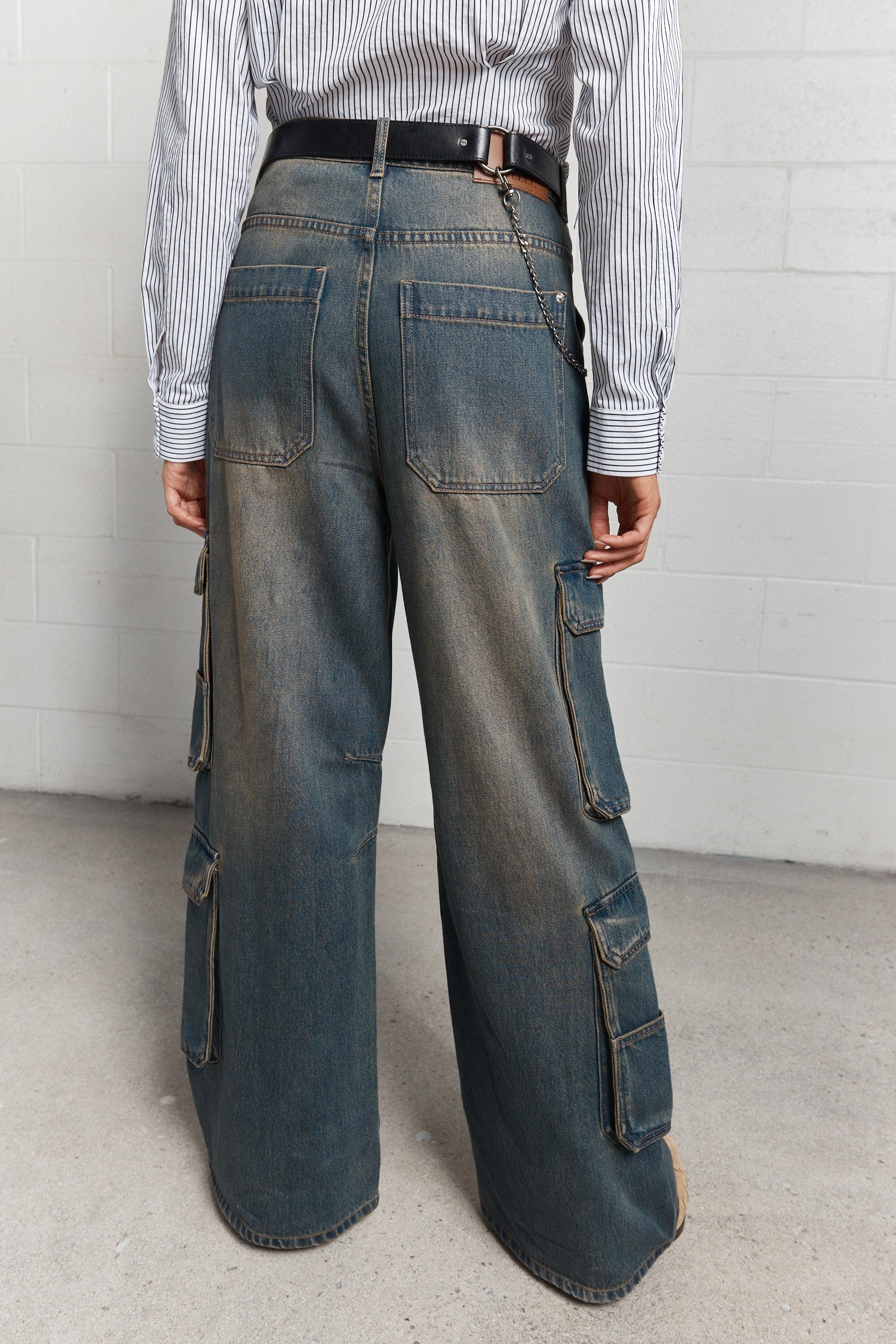 Channing | Washed blue wide leg cargo jeans