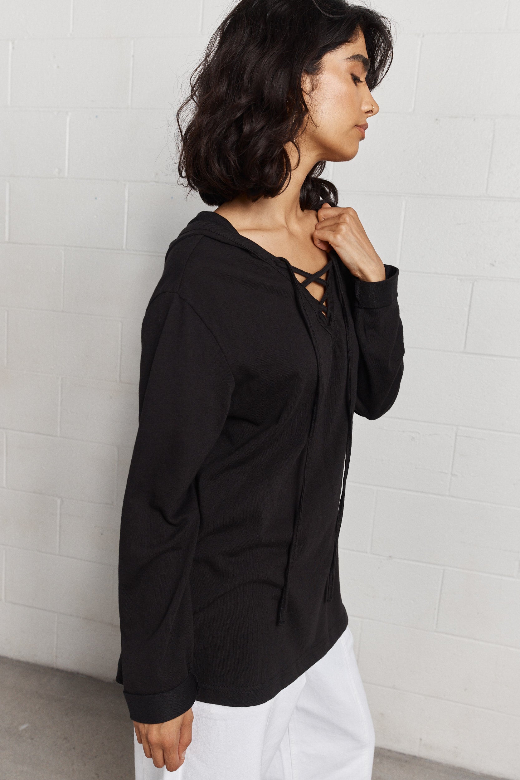 Jesse | Black sweater