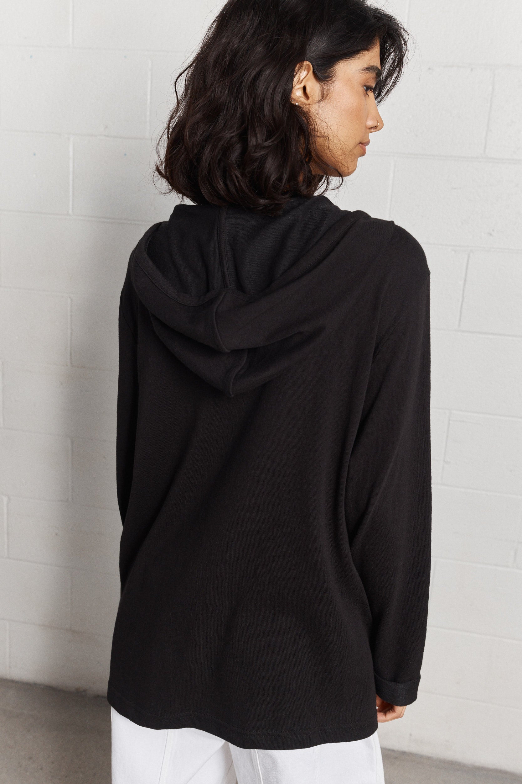 Jesse | Black sweater