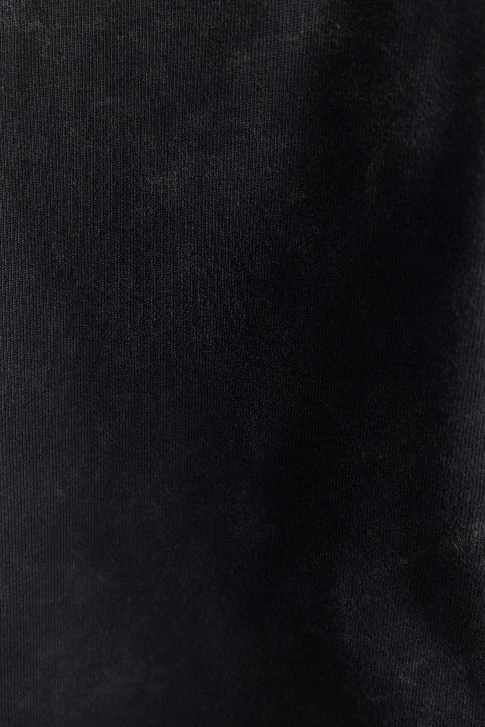 Alesia | Chandail noir délavé
