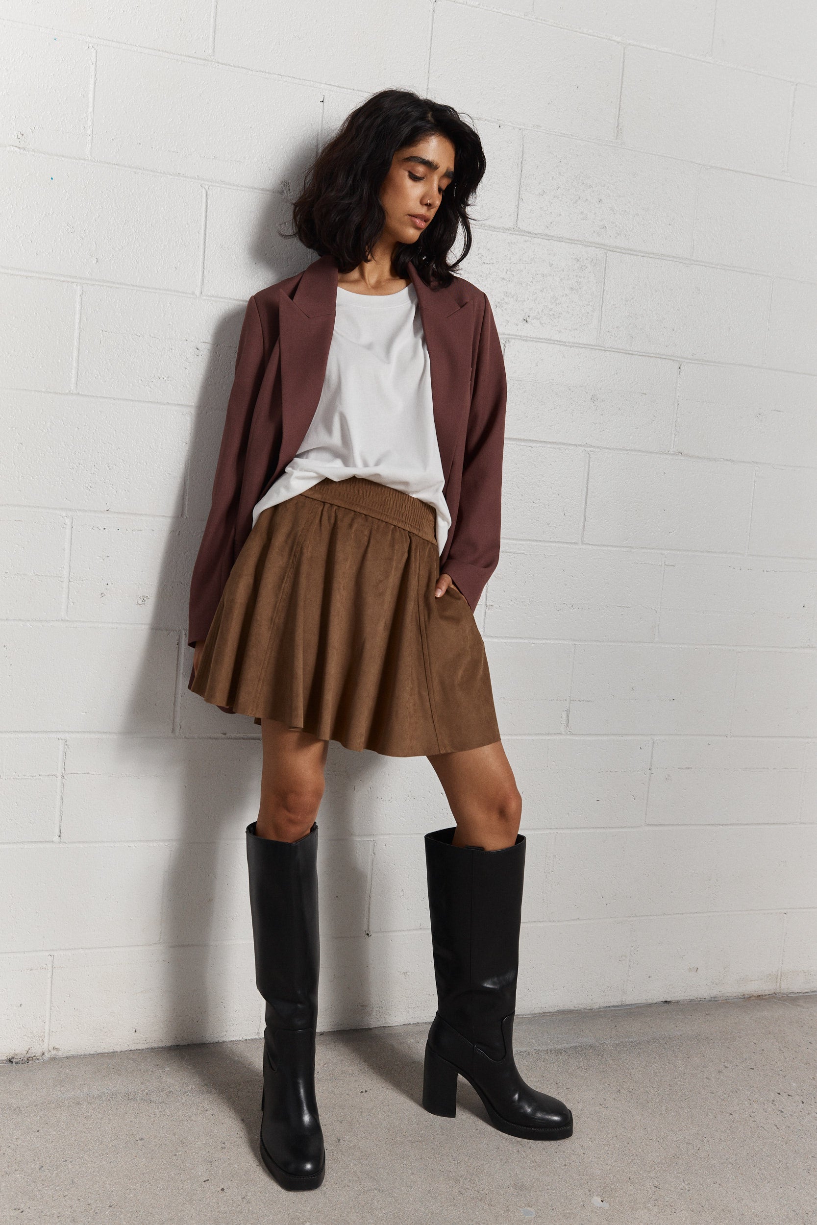 Vincent | Brown faux suede mini skirt