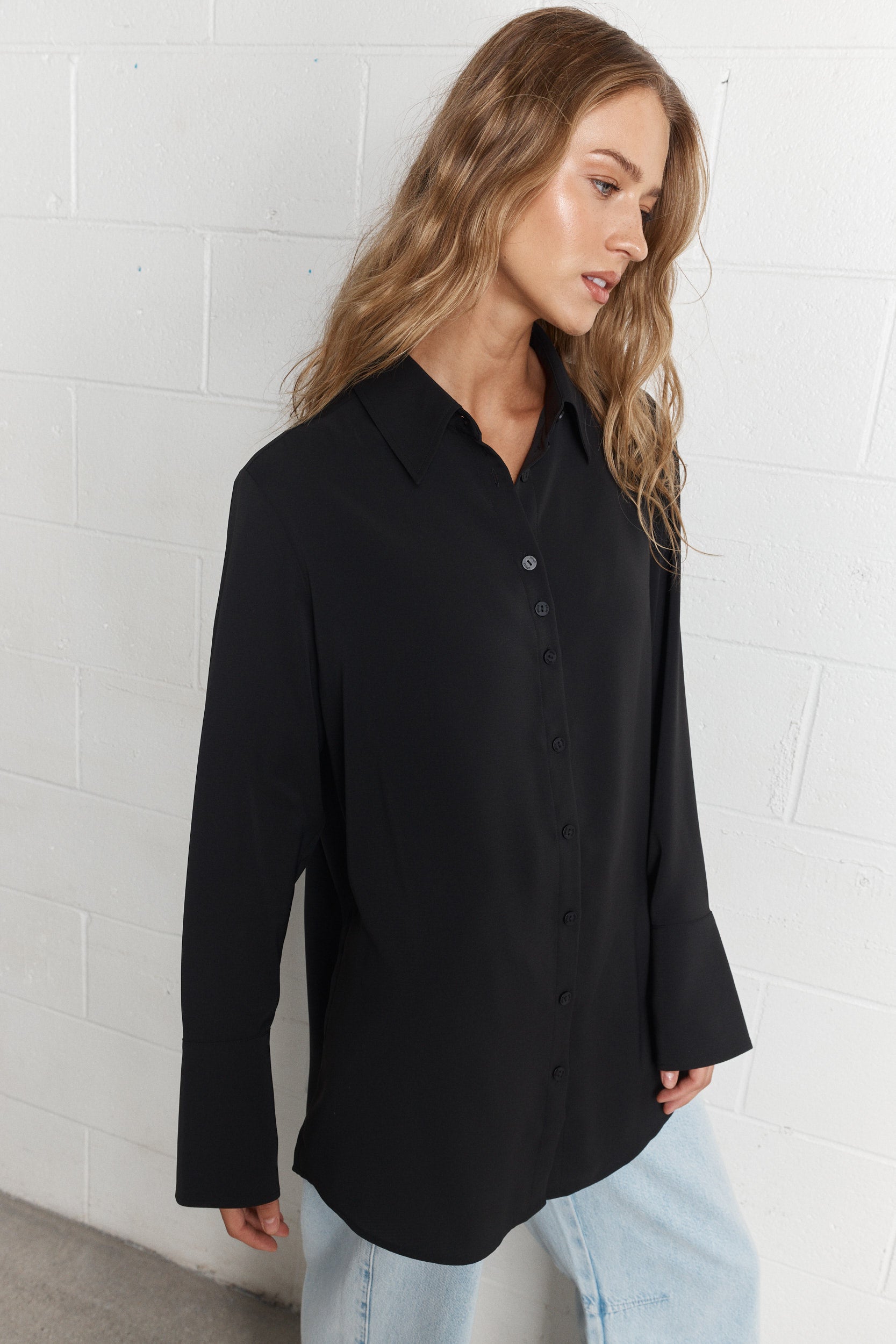 Valentine | Loose black shirt