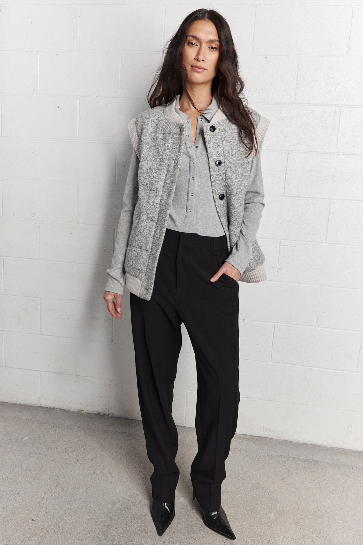 Vito | Pantalon tailleur noir à taille haute