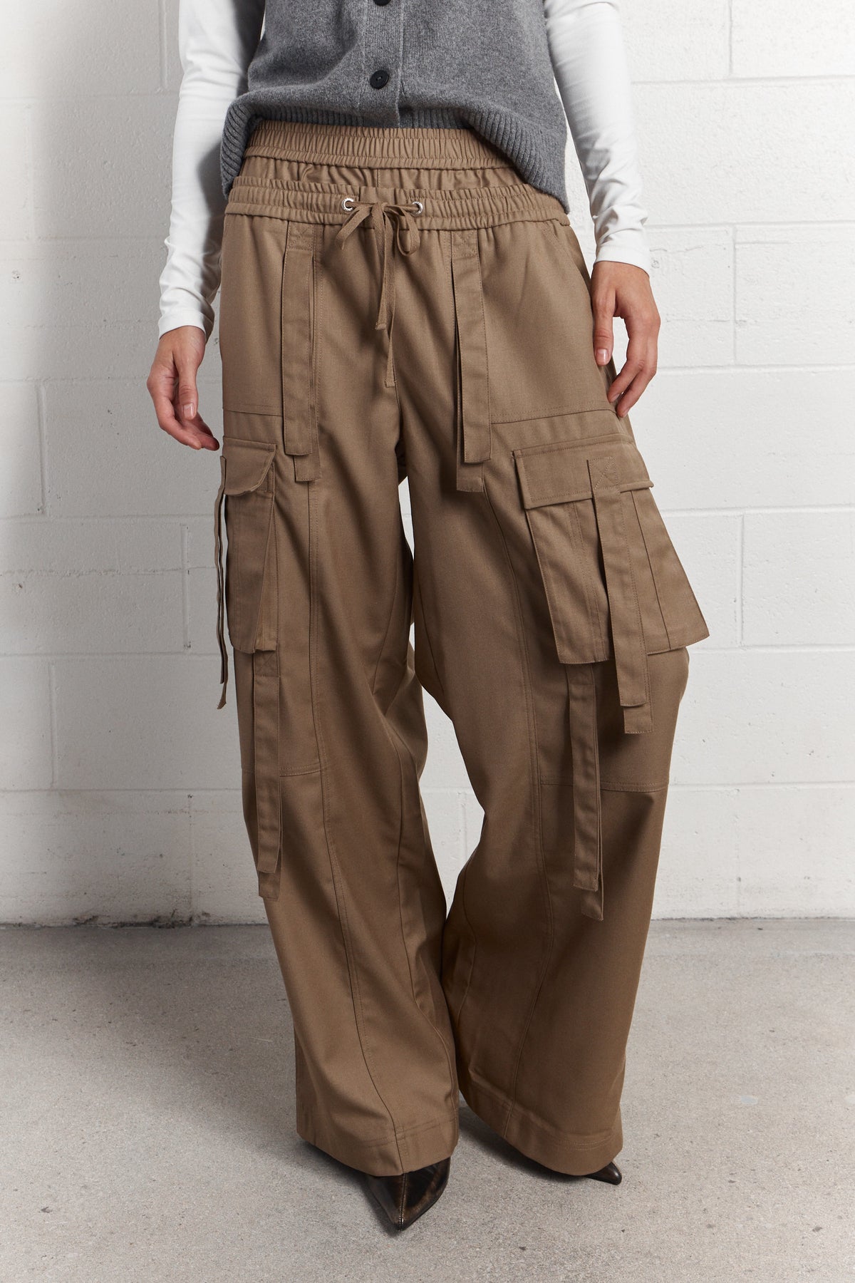 Toya | Pantalon cargo beige à double taille