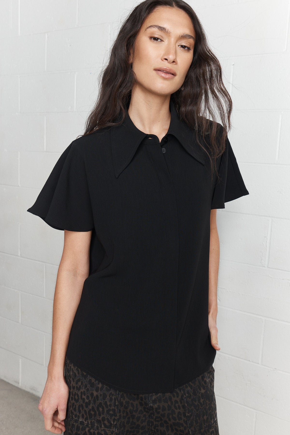 Marison | Chemise noire à manches courtes