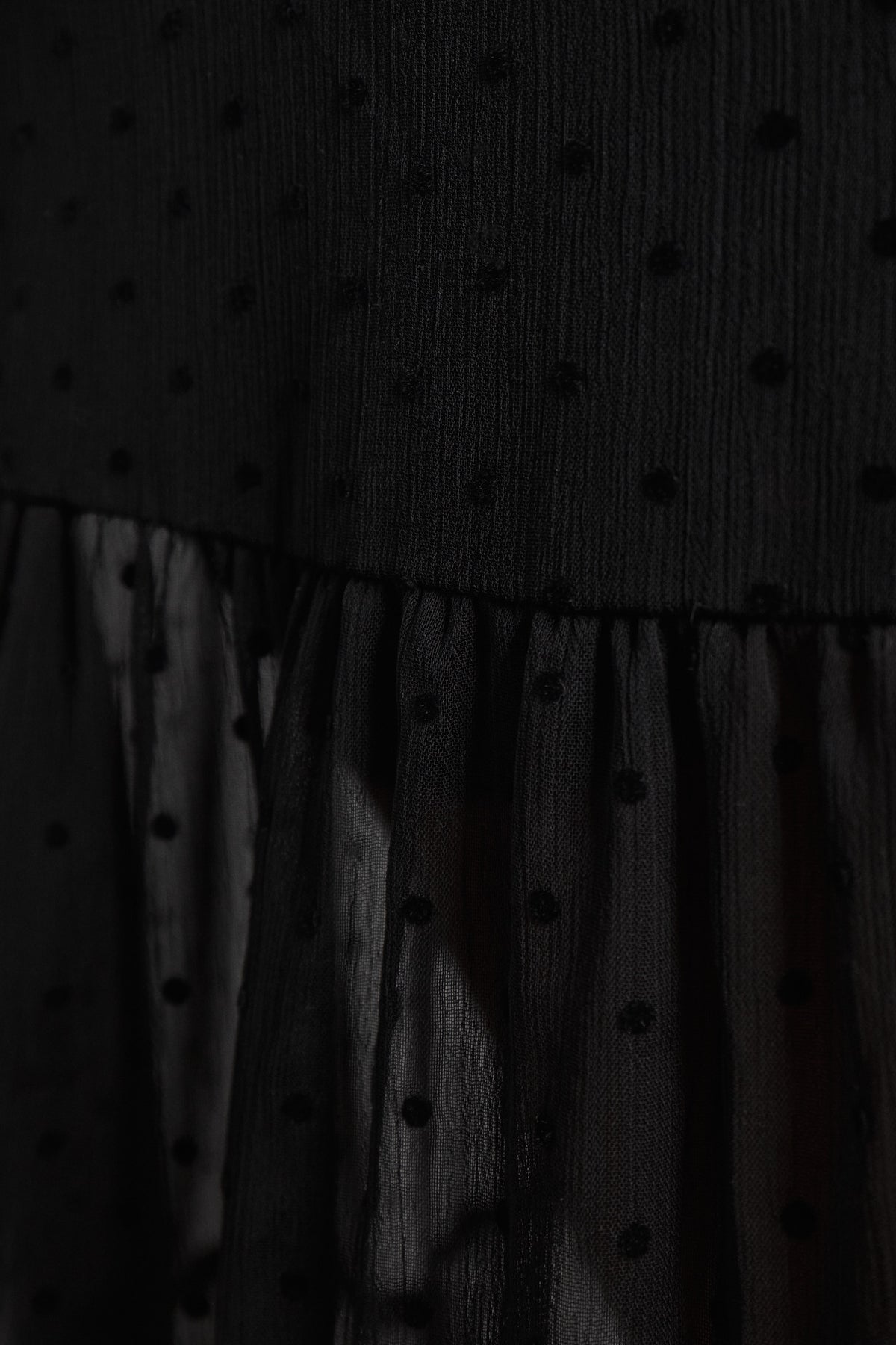Zoria | Jupe maxi noire transparente à pois