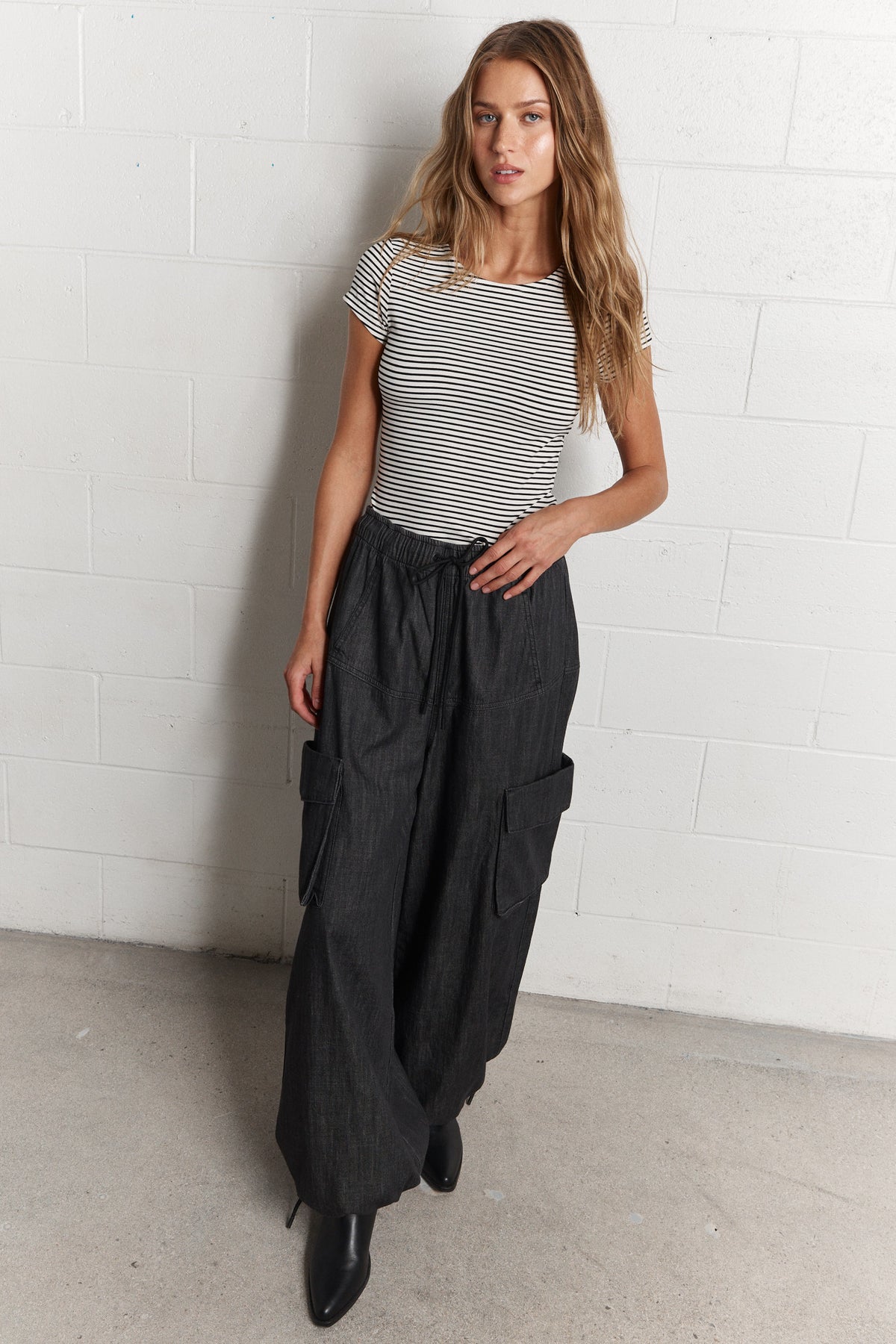 Pesci | Pantalon baggy noir délavé