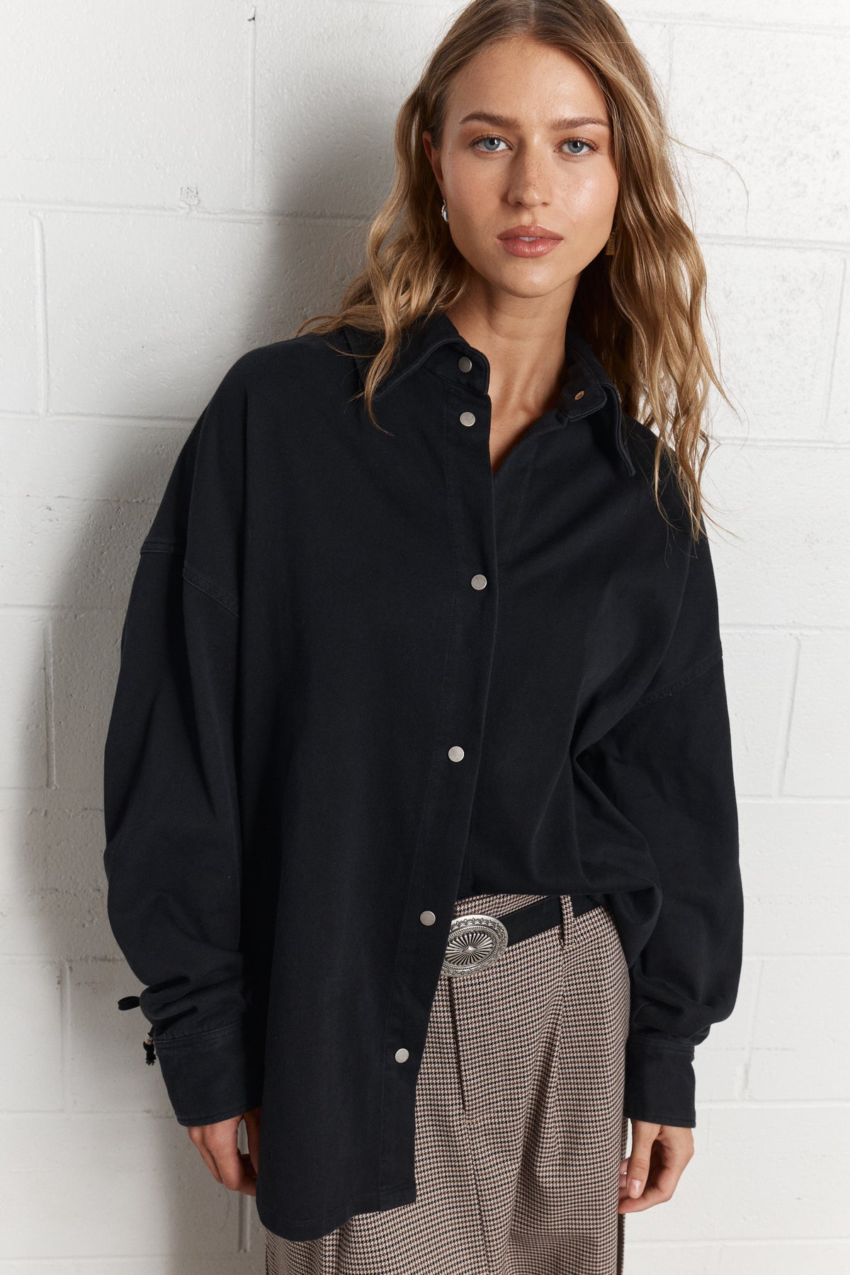 Ashley | Chemise ample noir délavé