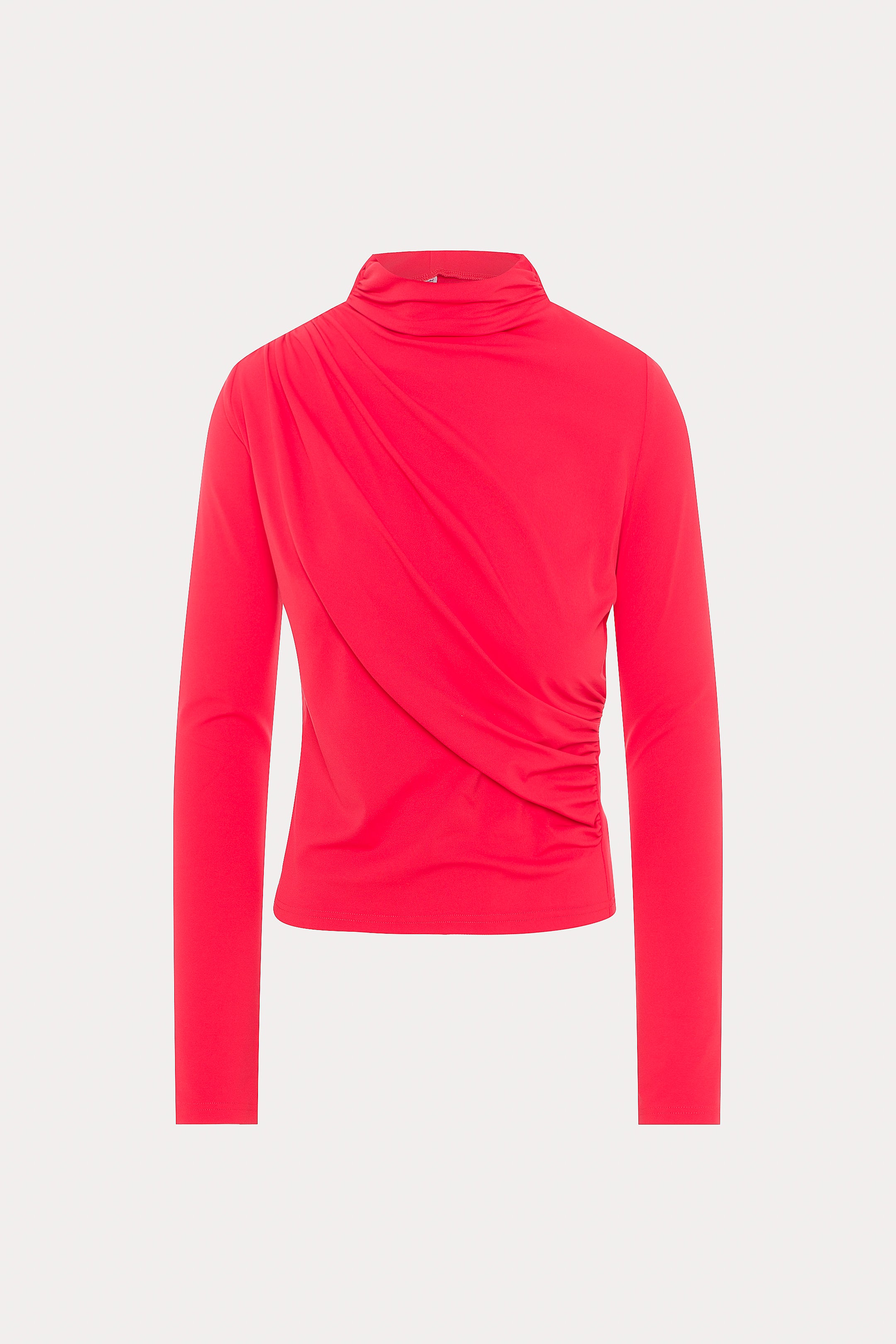 Amanda | Red top