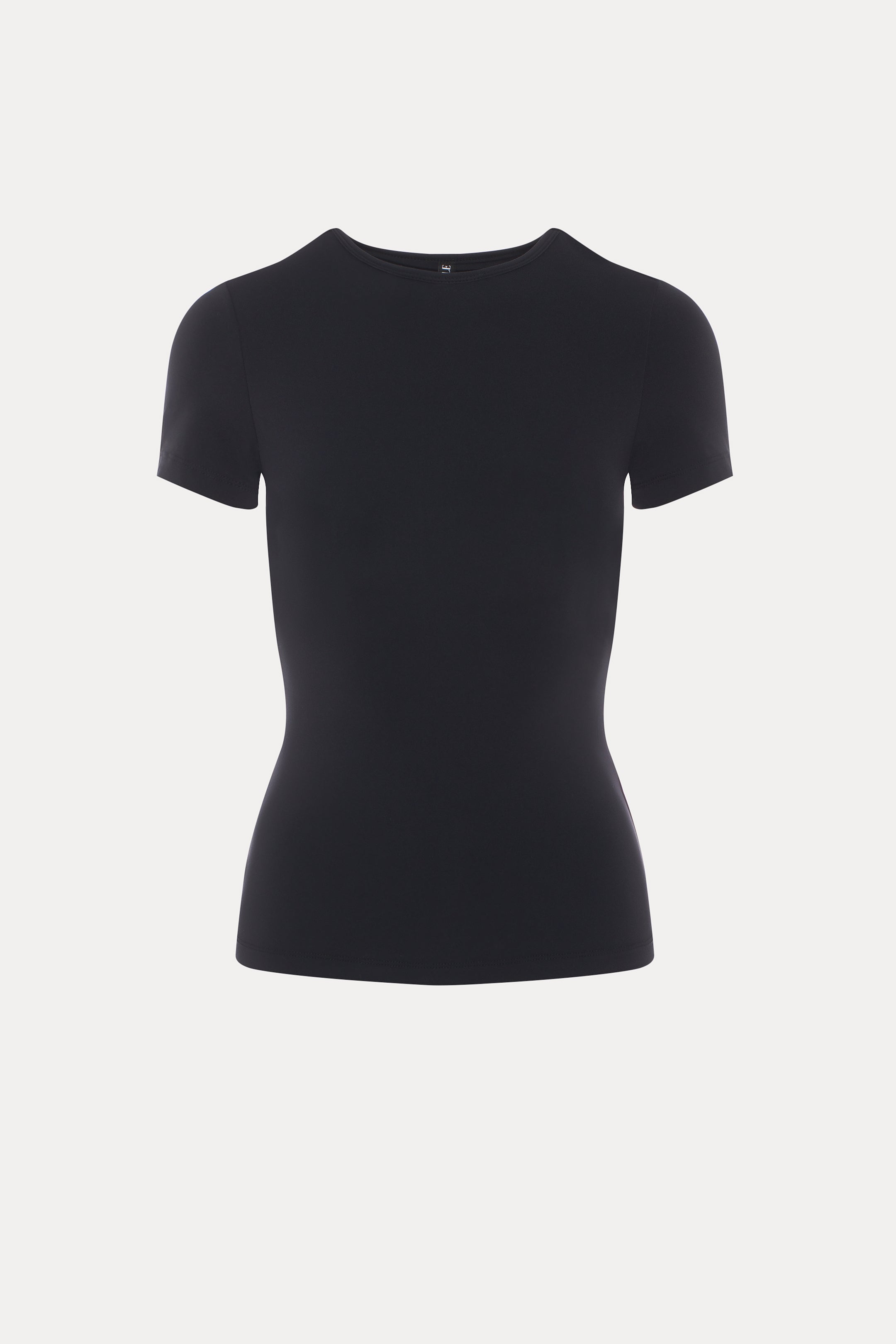 Brenda | Fitted black T-shirt