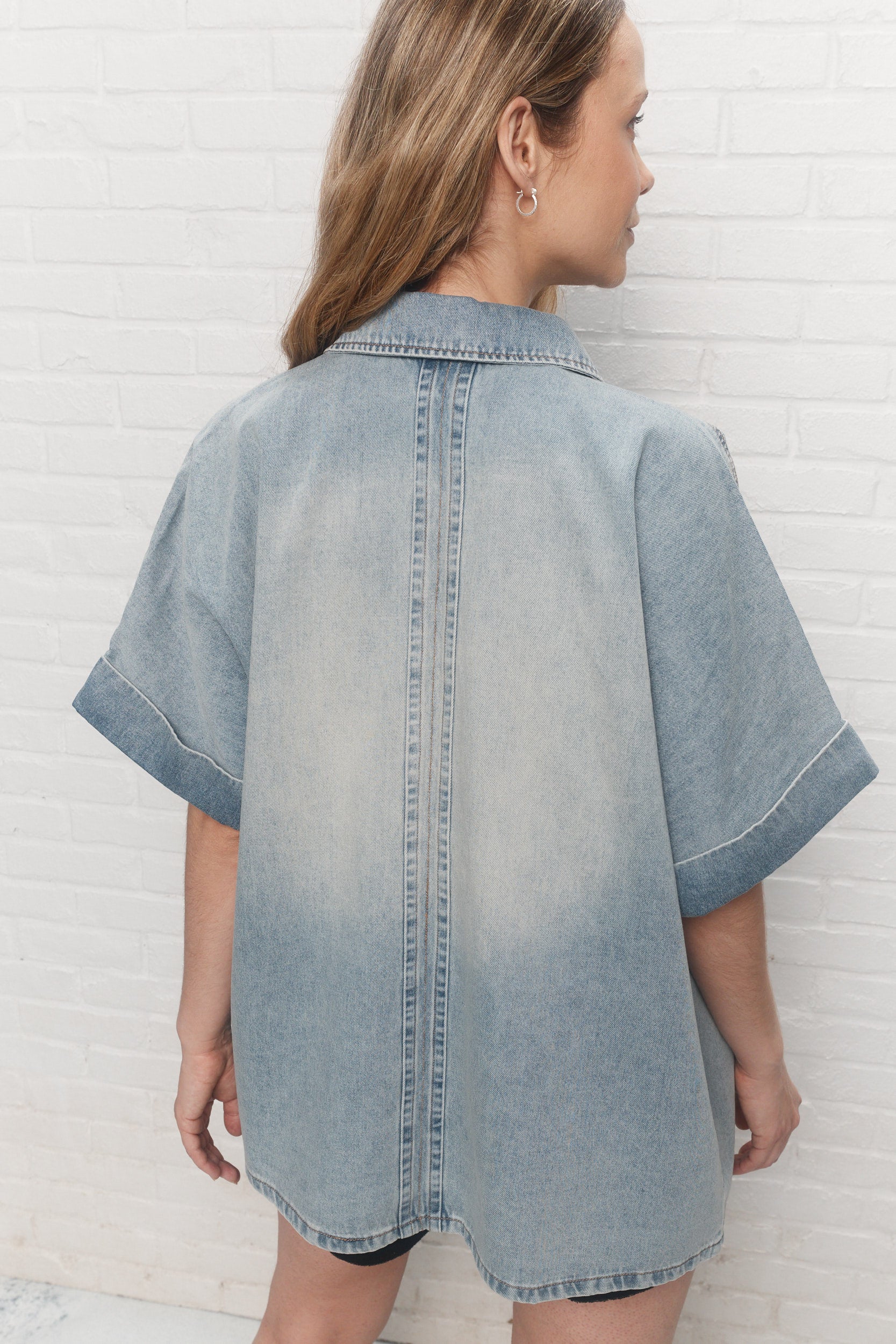 Anthem | Chemise en denim indigo délavé