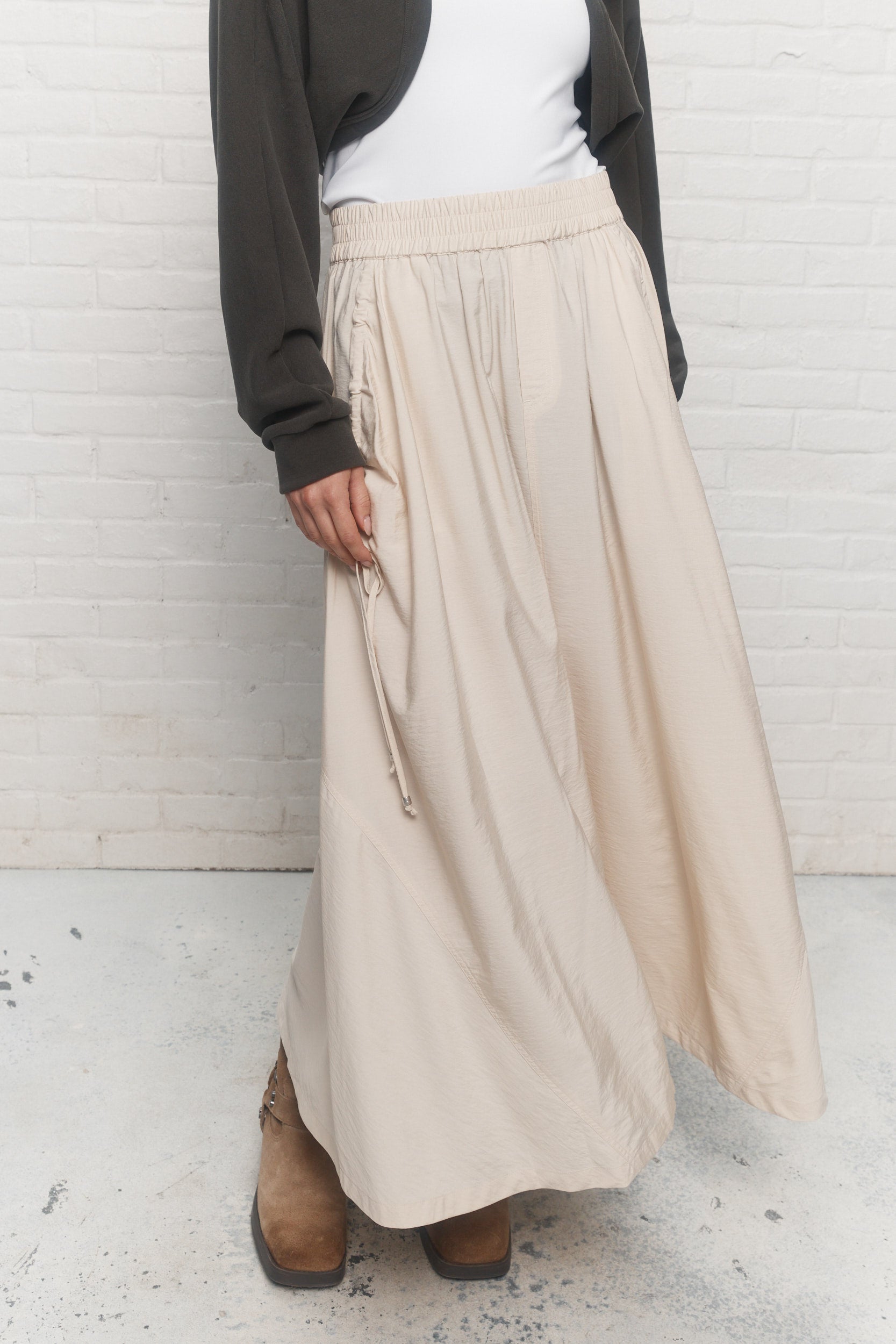 Thorn | Cream skirt
