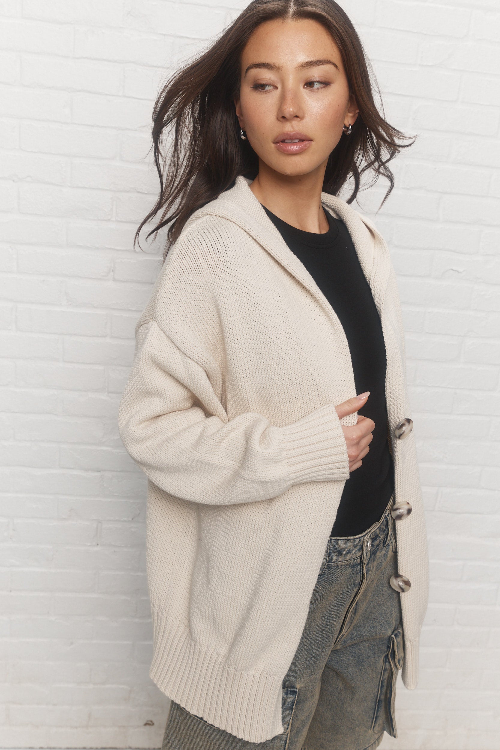 Donatella | Veste tricot crème à capuchon