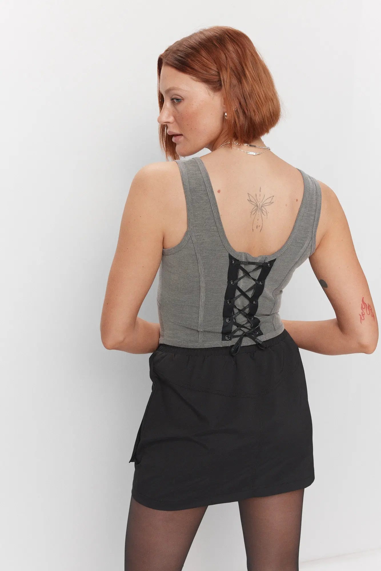 Camisole corset blanc et noir pour femme Lawan JOELLE Collection