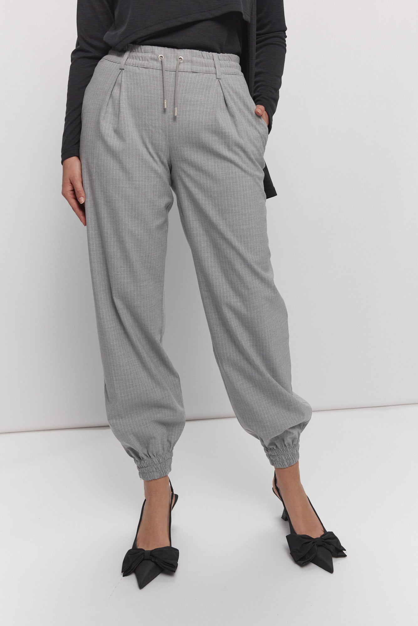 Pantalon gris à rayures | Bridge