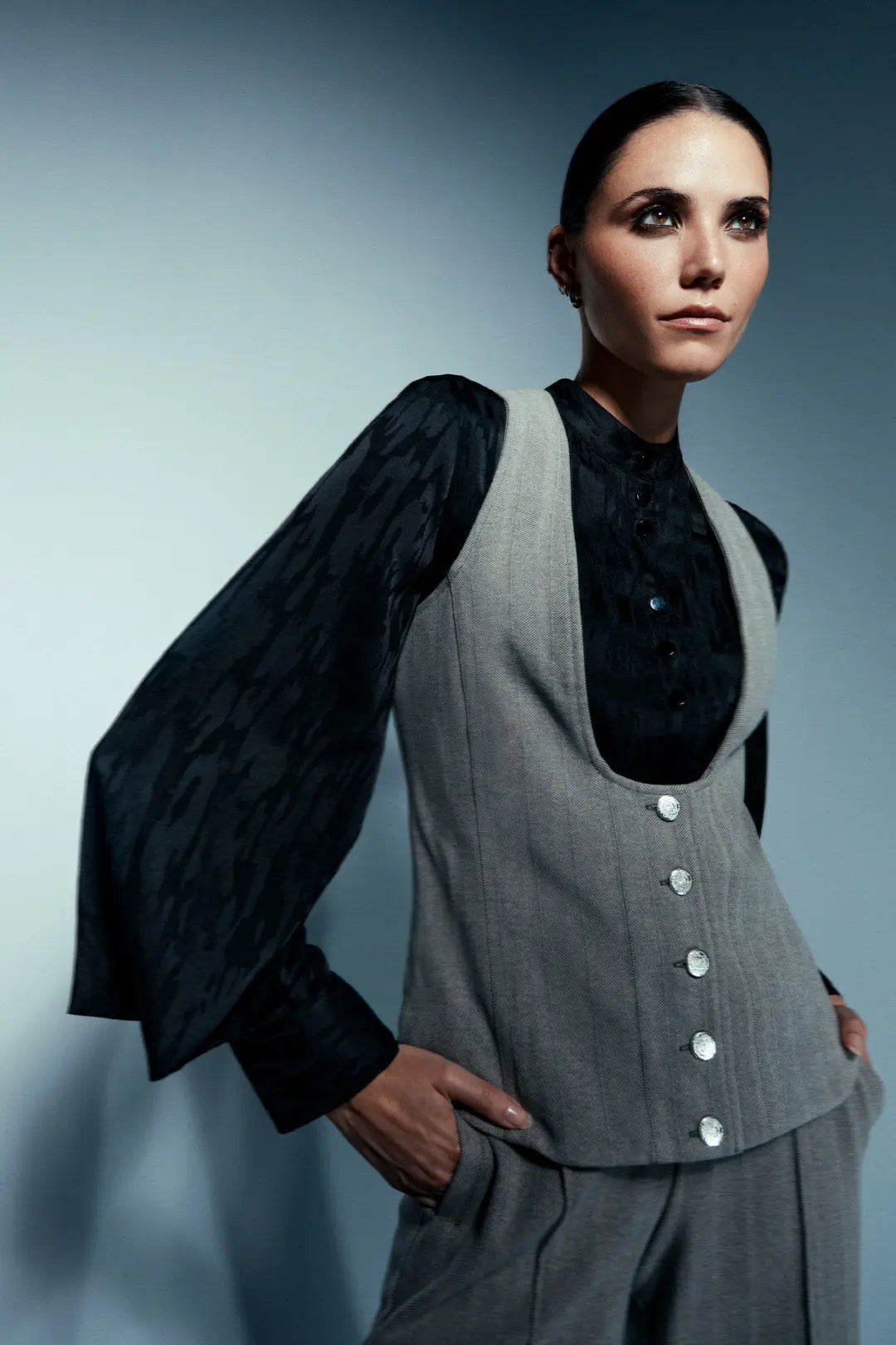 Veste sans manches grise 